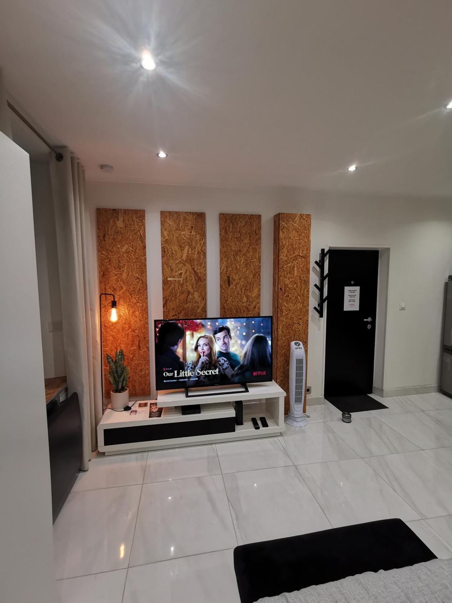 Studio Cosy Proche Paris Et Versailles 马尔利港 外观 照片